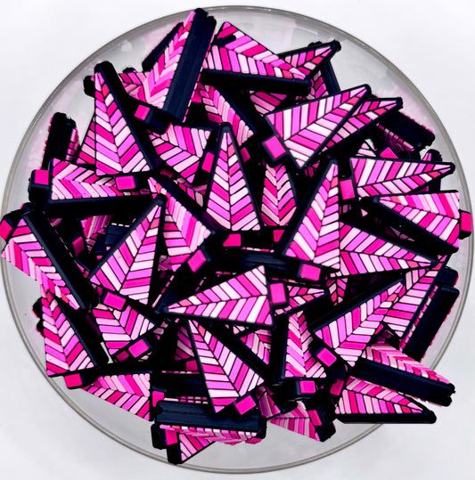 Pink stripped Christmas tree (HBK exclusive) silicone focal bead