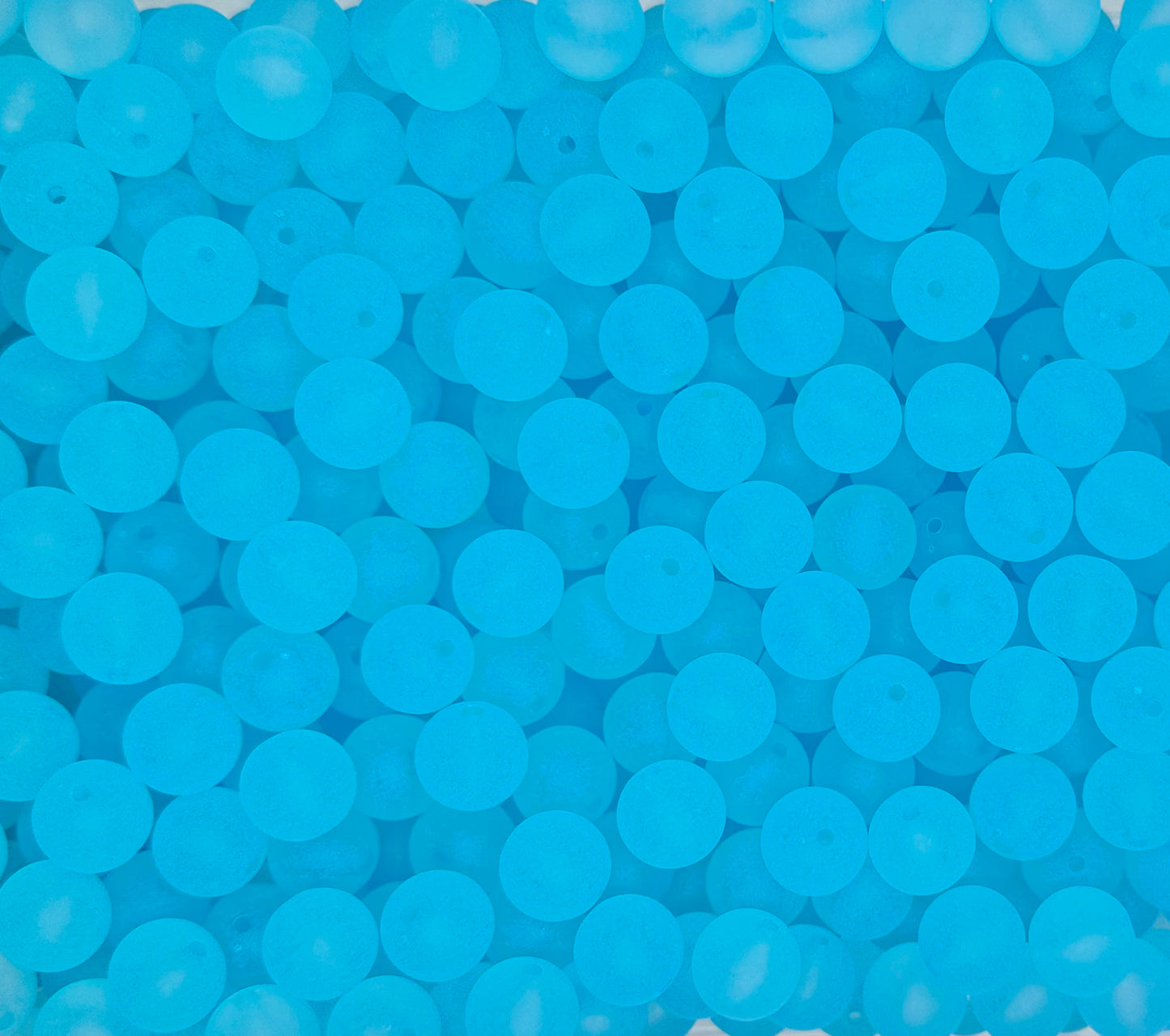 14mm frosted acrylic beads