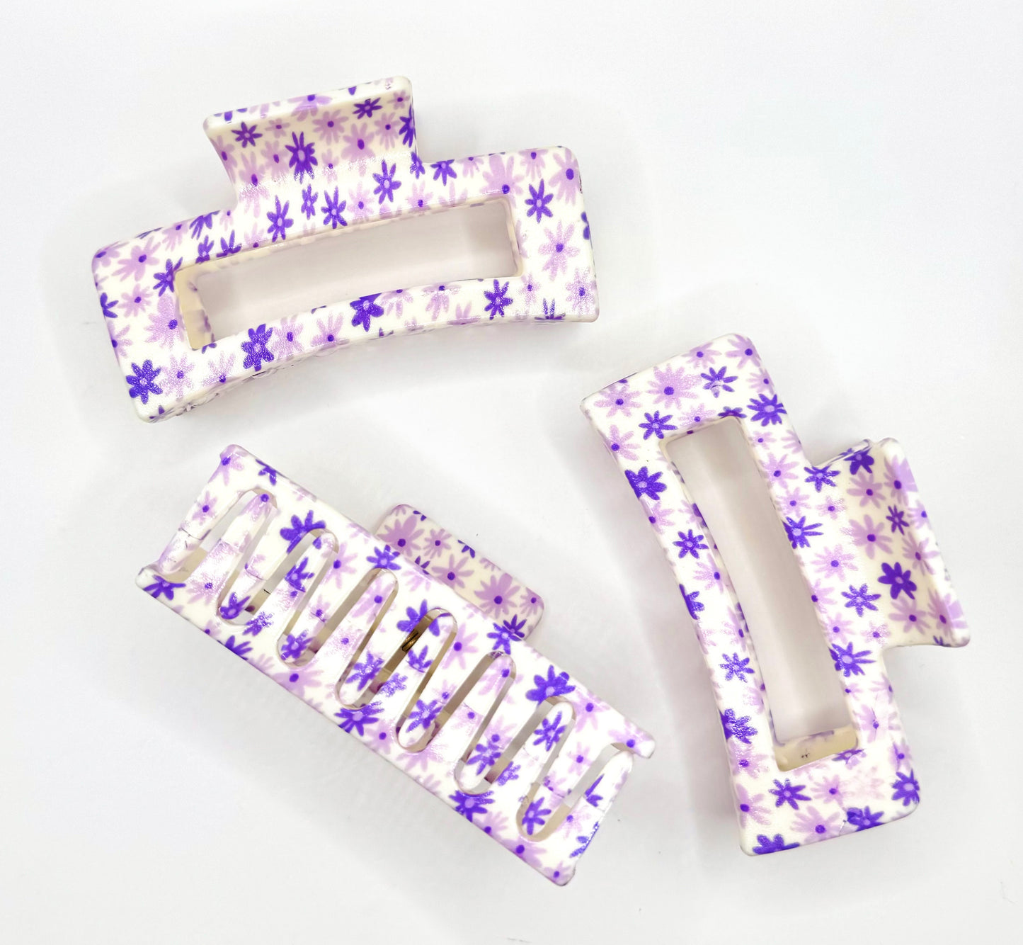 Exclusive daisy hair claw clips