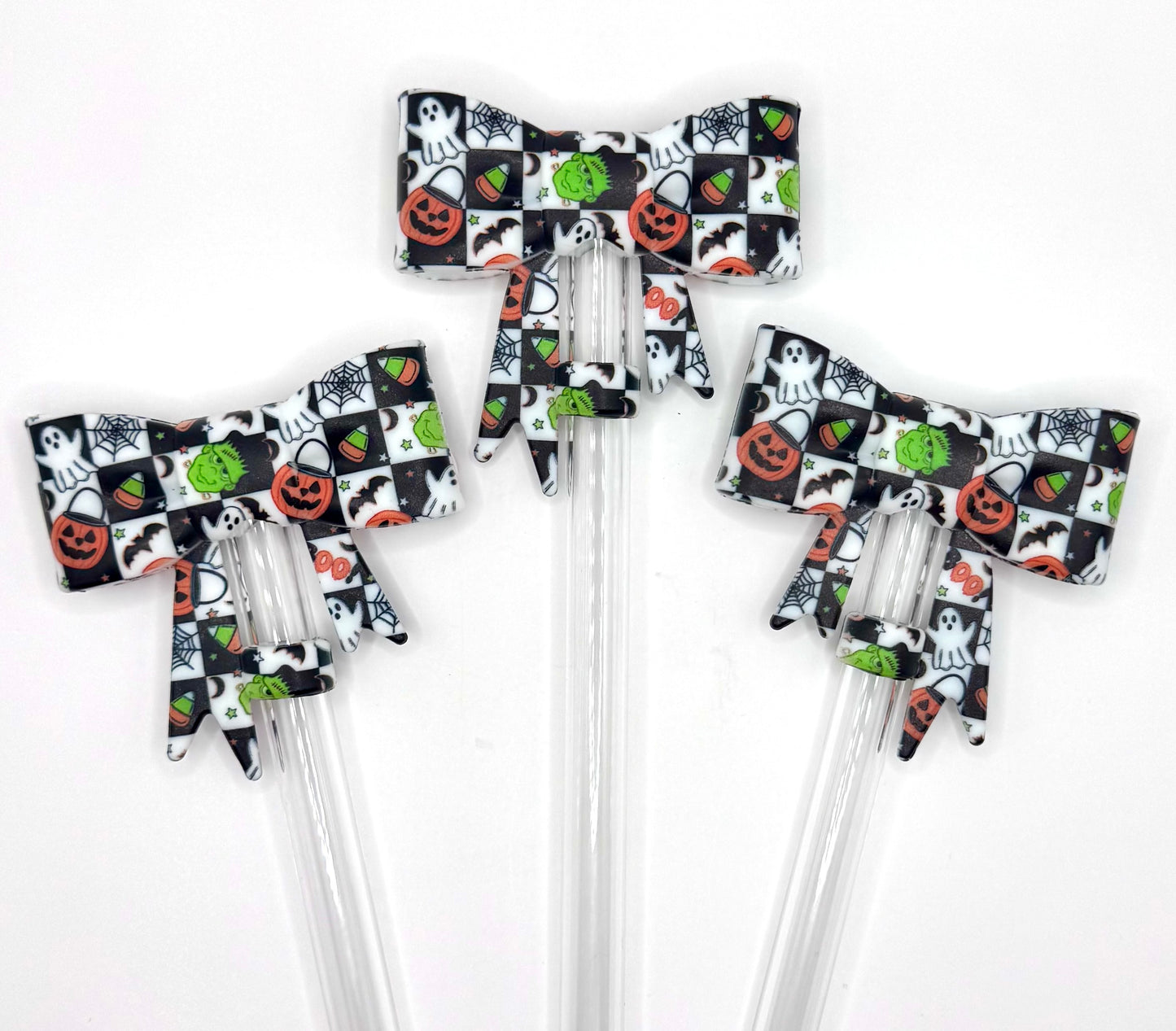 Checkered Halloween silicone straw topper