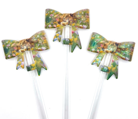 Opal the lion & the lamb (HBK exclusive) bow silicone straw topper