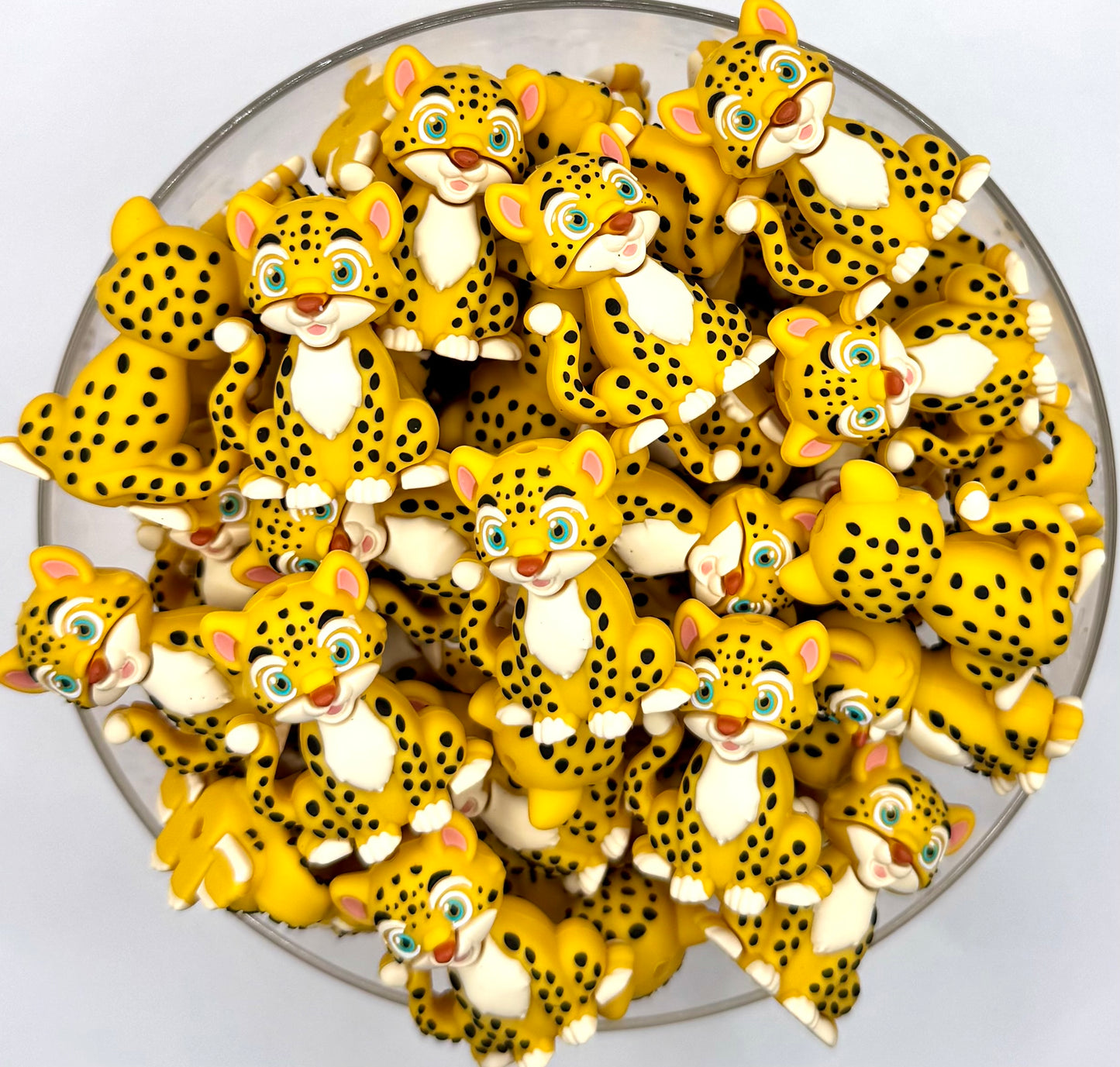 3D leopard silicone focal bead ￼