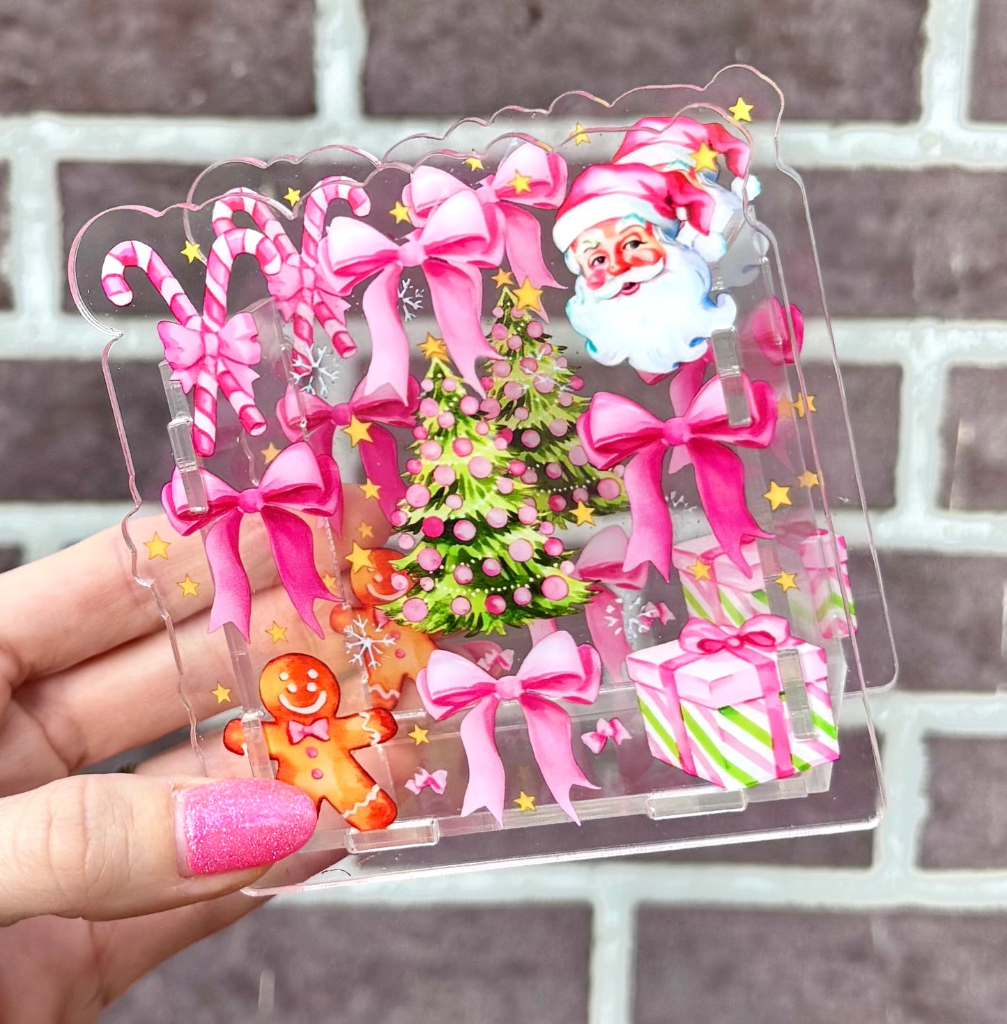 Pink Christmas acrylic pen holder