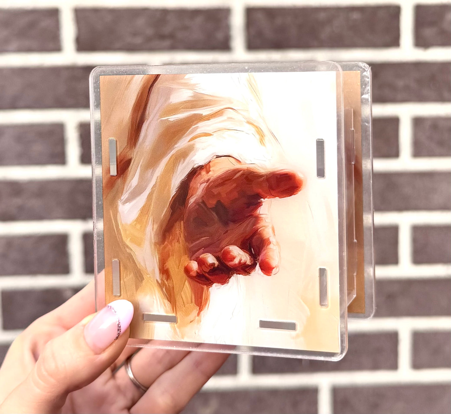 Jesus holding out his hand acrylic pen holder (HBK exclusive)