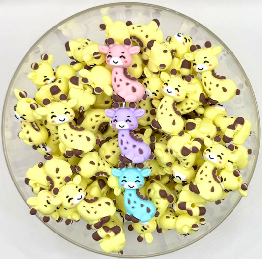 3D baby giraffe silicone focal bead