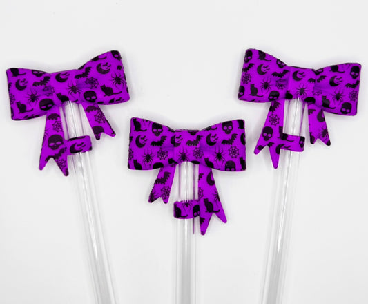 Purple Halloween print bow silicone straw topper