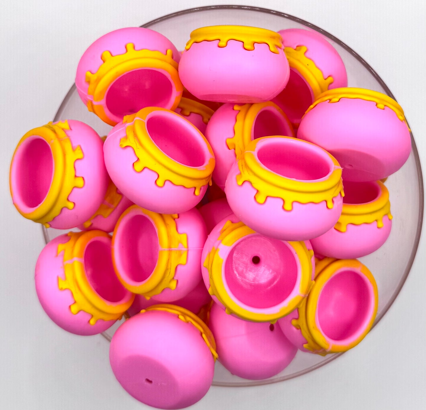3D pink honey pot (HBK exclusive) silicone focal bead