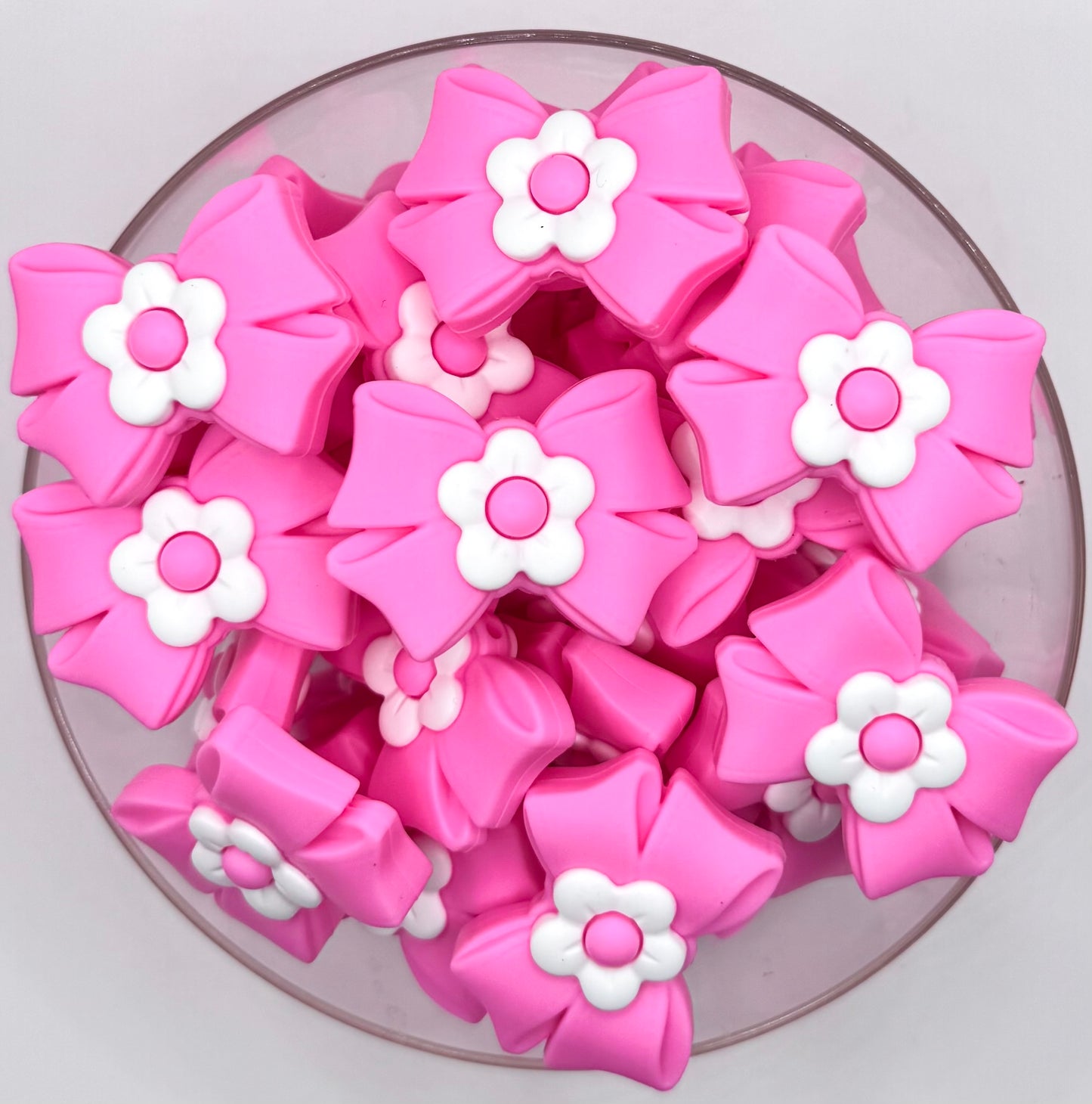 3D big daisy bow (HBK exclusive) silicone focal bead