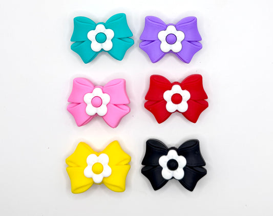 3D big daisy bow (HBK exclusive) silicone focal bead