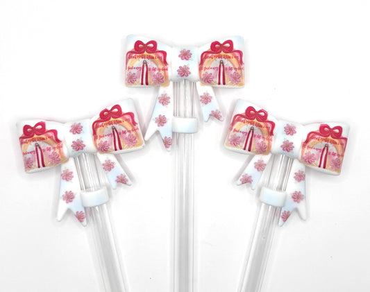 Doesn’t matter where I am. I’ll find a way to lift my hands (exclusive) silicone straw topper